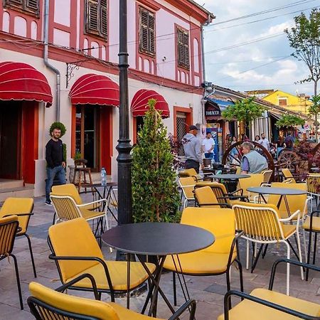 Zobo Hotel Shkoder Exterior photo